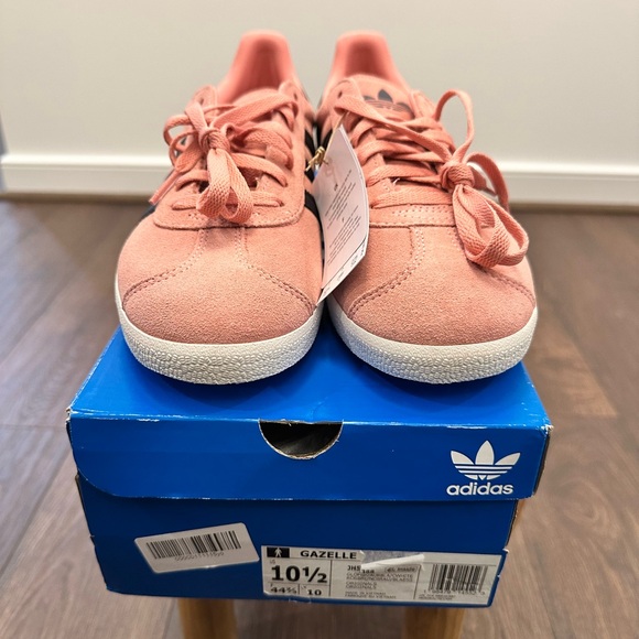 Adidas Gazelle Men’s Athletic Pink Black White Sneakers JH5388, Size 10.5 - Picture 3 of 9